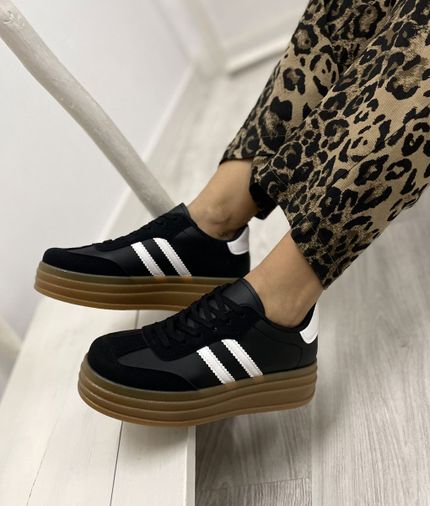 Deportivas plataforma negras