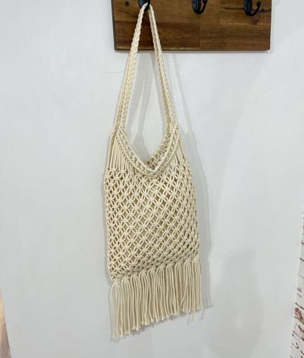 Bolso cuerda flecos