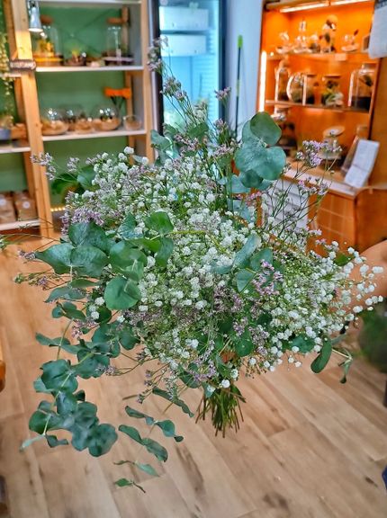 Ramo Eucalipto, Paniculata y Limonium Rosa Fresco